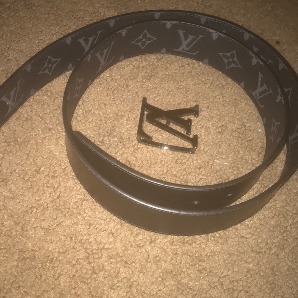 Louis Vuitton Belt - Picture 2 of 4